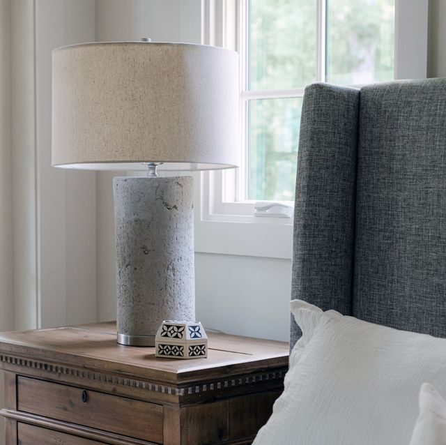 Find out what type of table lamp you need before making a purchase.