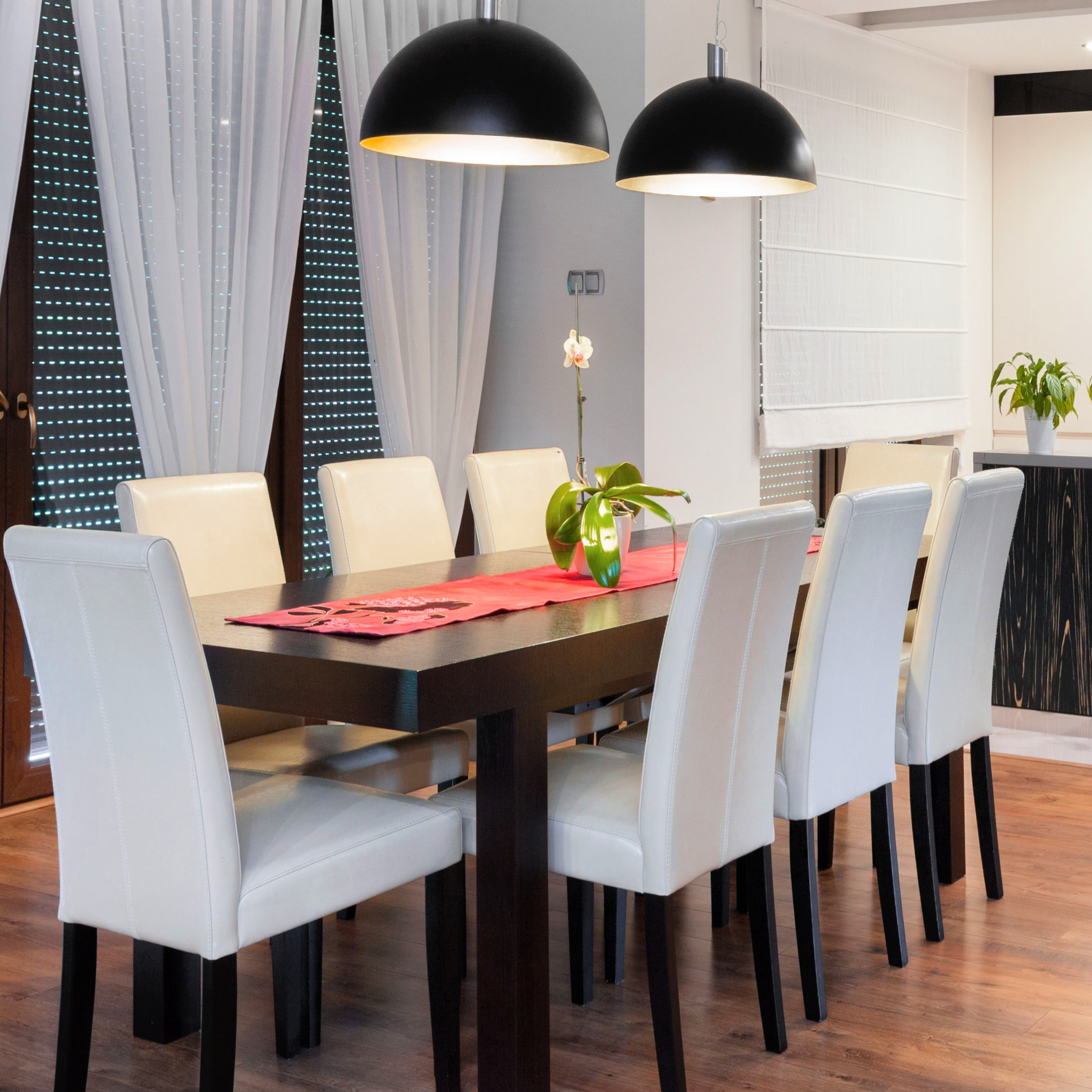 Unleashing the Glamour: Exploring the Allure of Modern Art Deco Dining Rooms