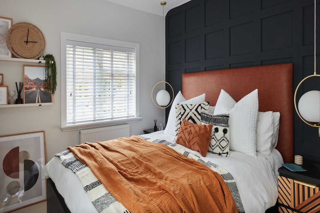 Best Ceiling Lights for Small Bedrooms